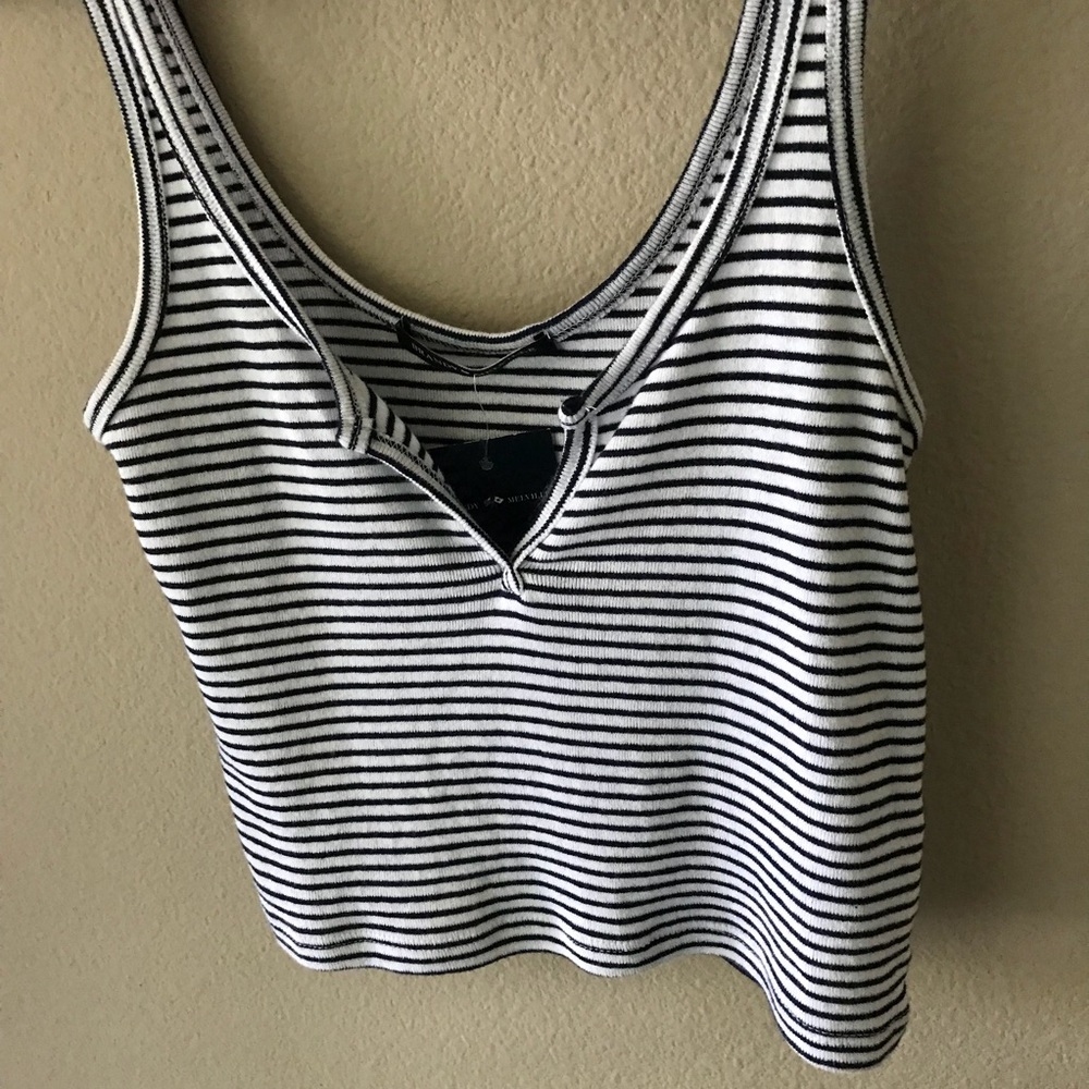 Brandy Melville striped Cropped tank ♡